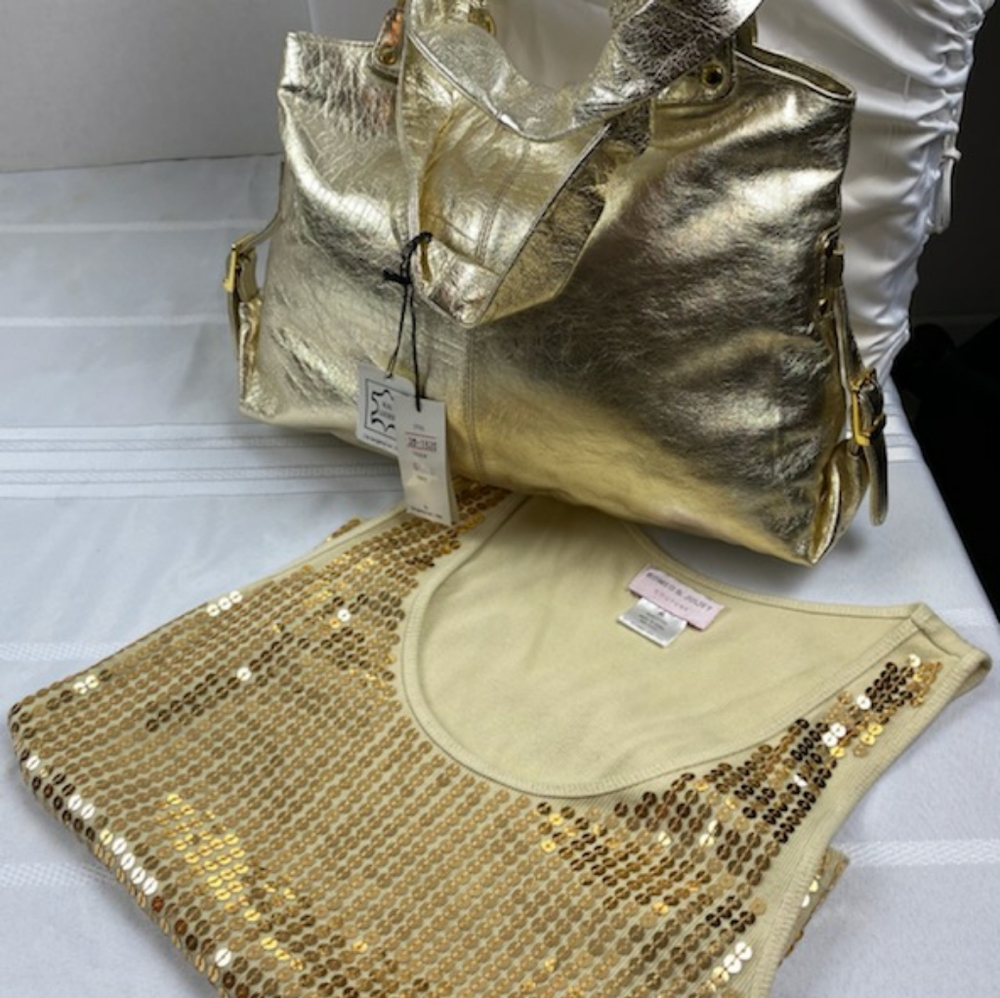 B. Bag-Barganza est 1982- Gold Leather Bag